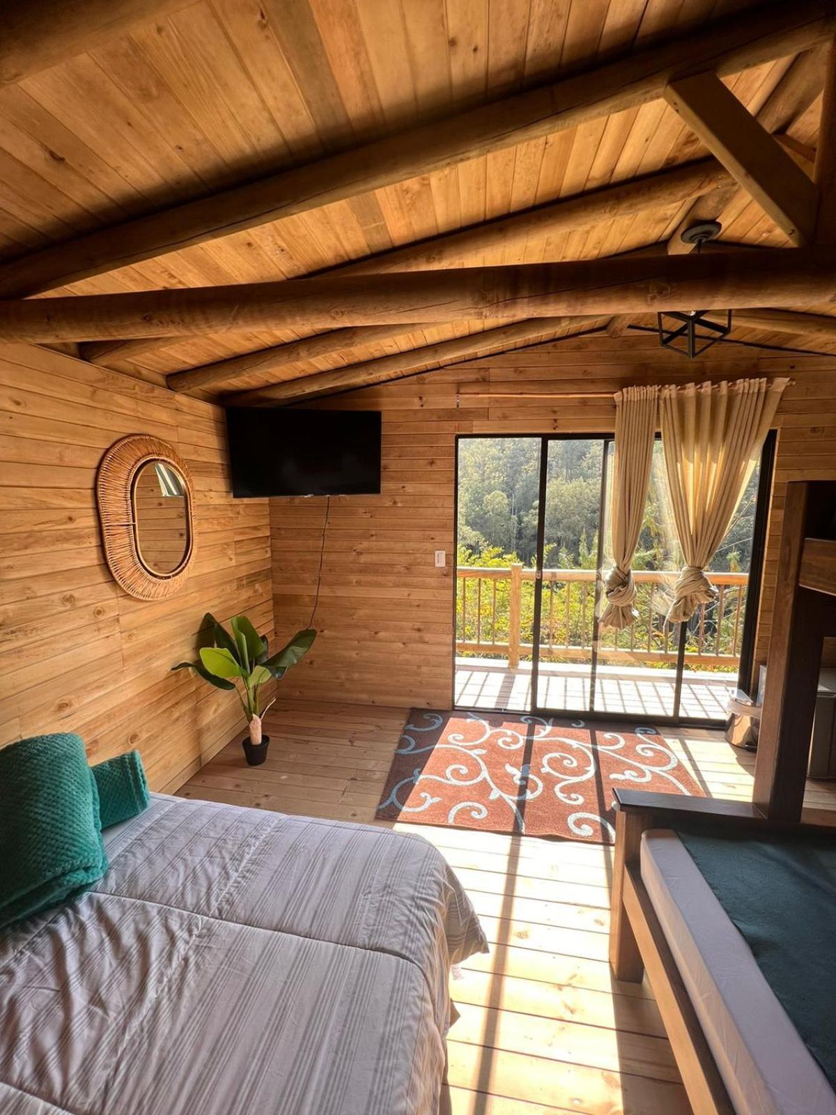 Cardinal Glamping Hotel Guatapé Eksteriør billede